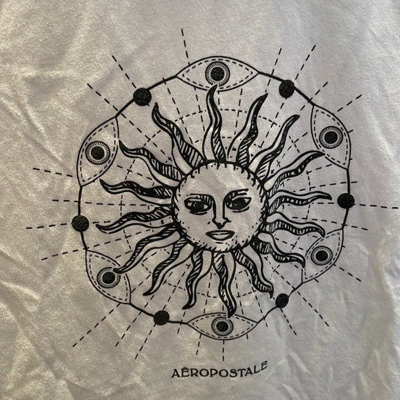 Aeropostale Sun T-Shirt - Picture 2 of 4